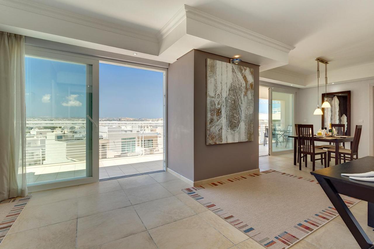 Luxury Apartment Inc Pool & Views Sliema Exterior foto